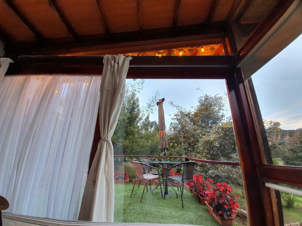 수에스카 Casa En El Arbol 빌라 외부 사진